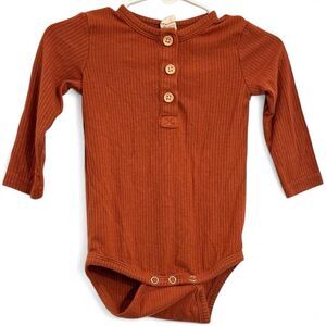 Kate Quinn Long Sleeve Bodysuit Modal Henley Rib Knit 3-6M Orange Rust Pumpkin